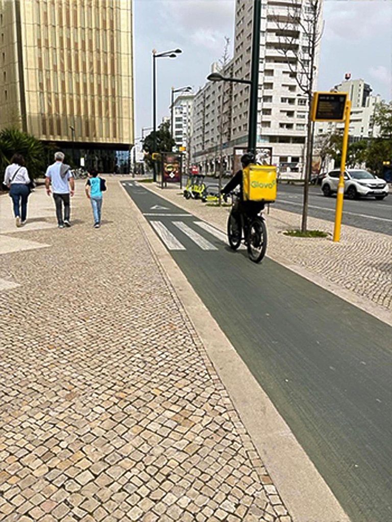 Photo of bike path in Lisbon