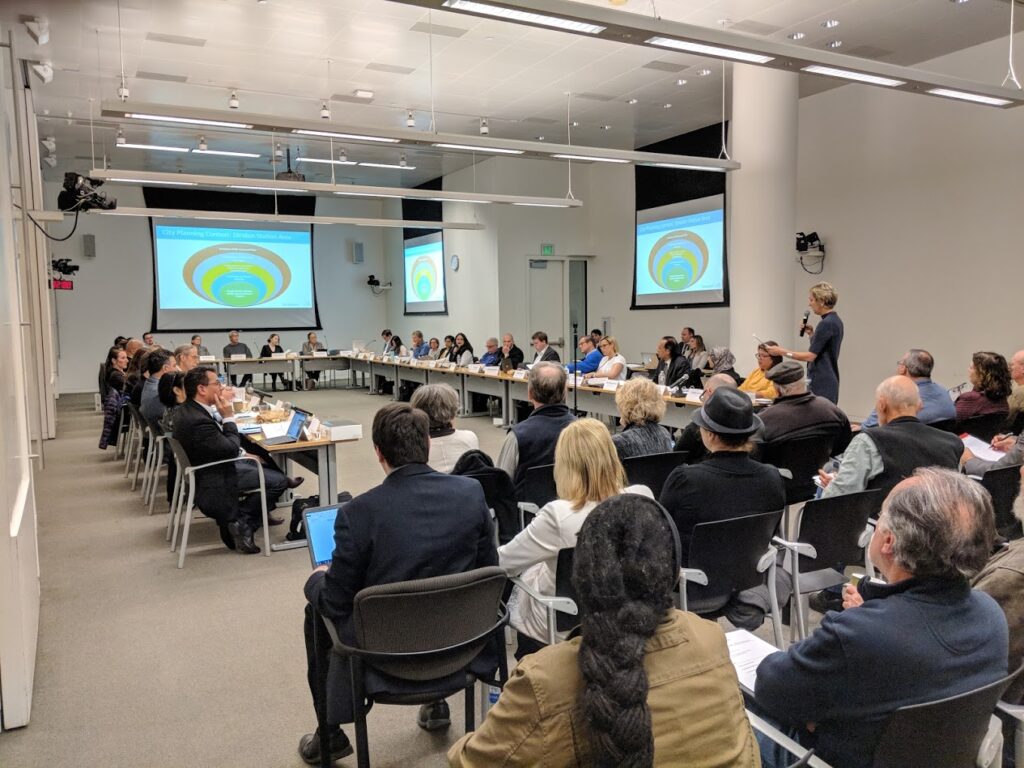 Dave Javid facilitating Diridon Station Area Plan advisory panel meeting